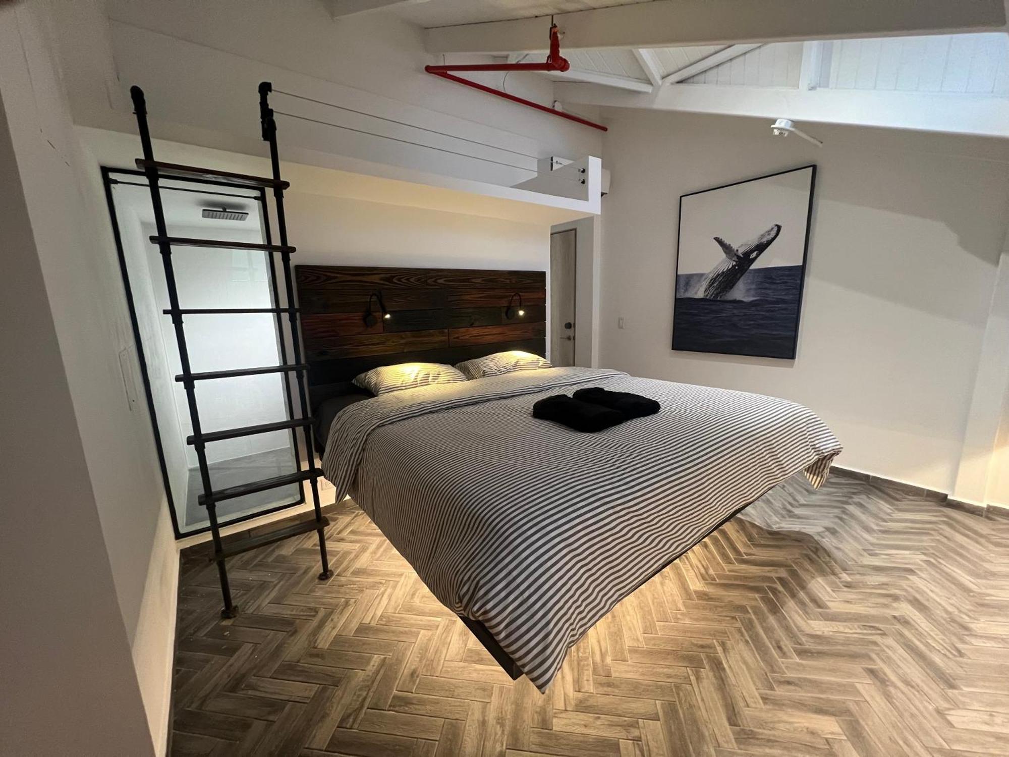 Bed & Breakfast Corcho Panama City