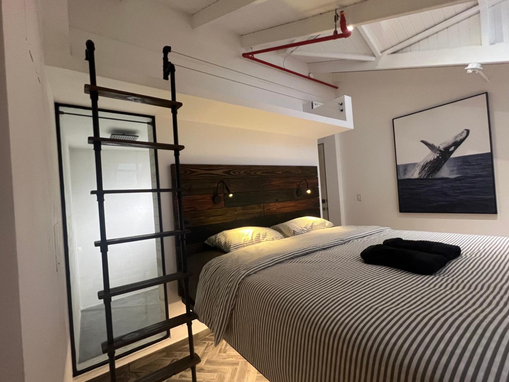 Corcho Bed & Breakfast Panama City